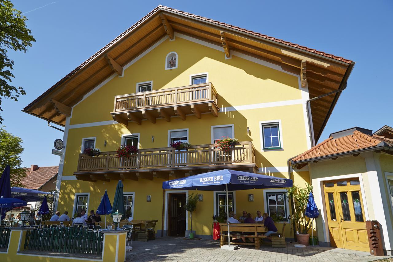 Gasthof Zum Kirchenwirt Schardenberg Exterior photo